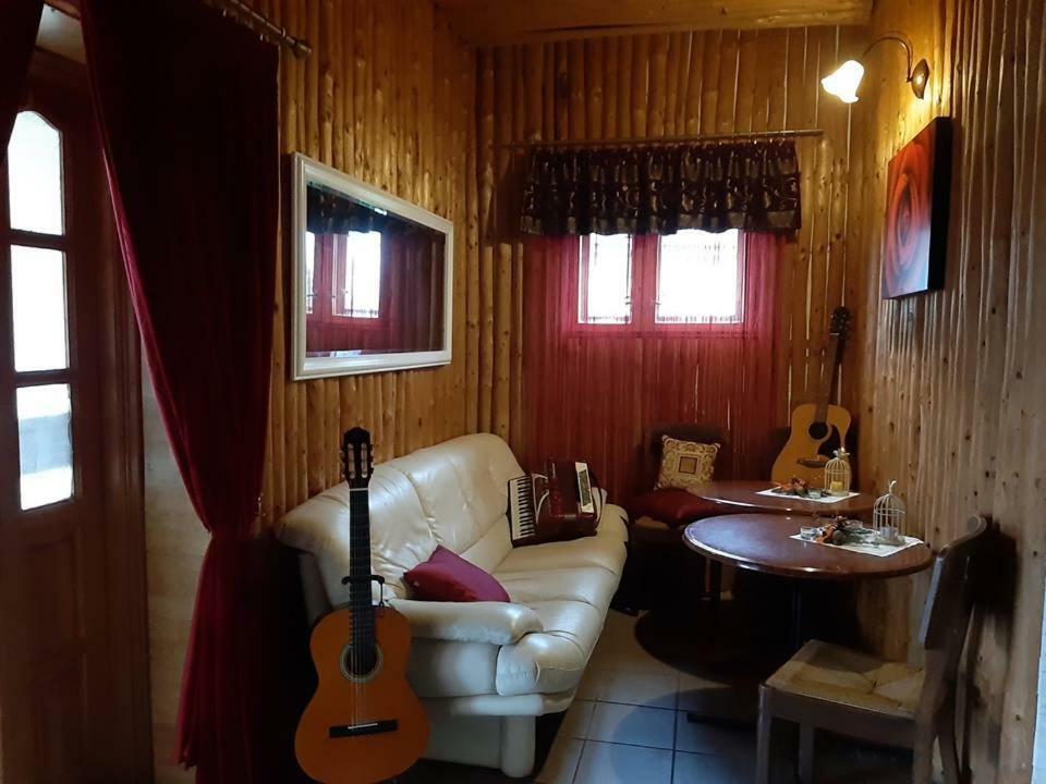 Zajazd Ponikiew - Noclegi Wadowice Exterior photo